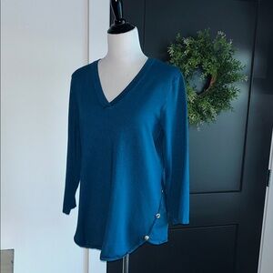 Jones New York M 3/4 sleeve Teal V-Neck thin sweater knit top